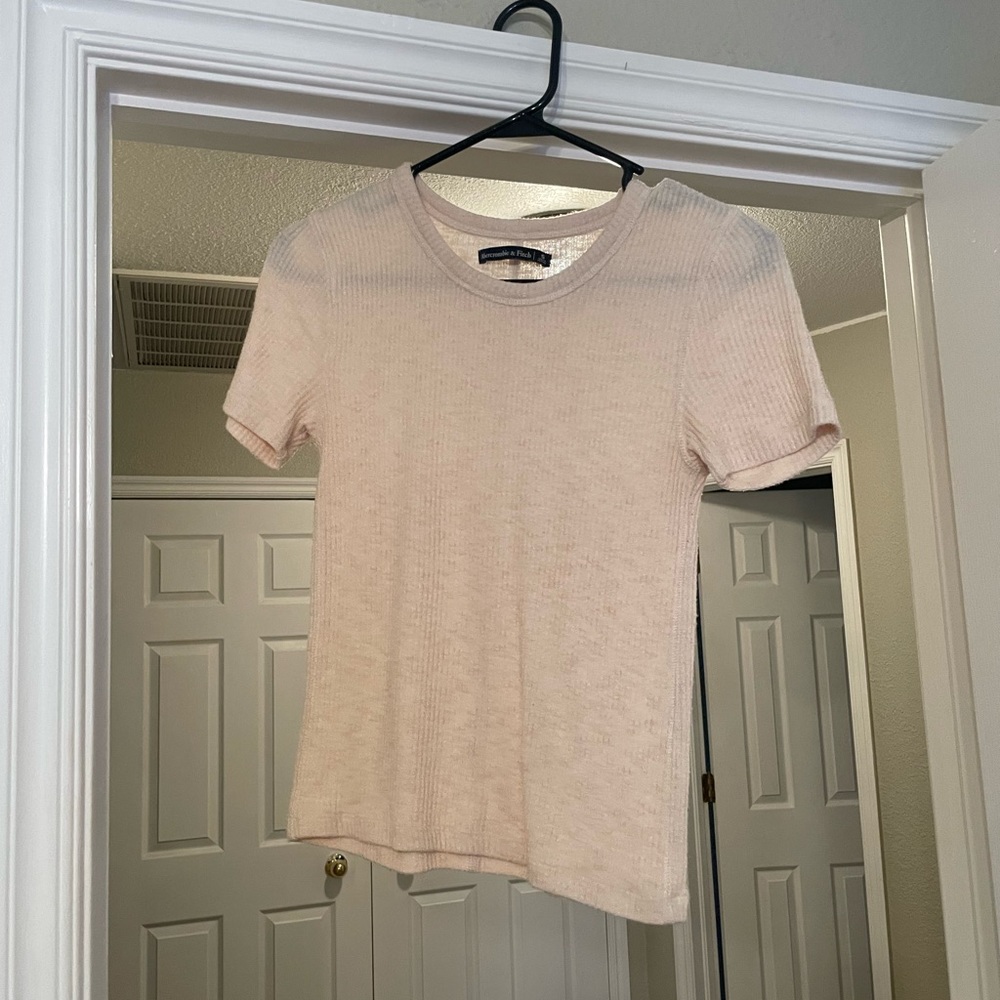 Abercrombie and Fitch Cream top SIZE S